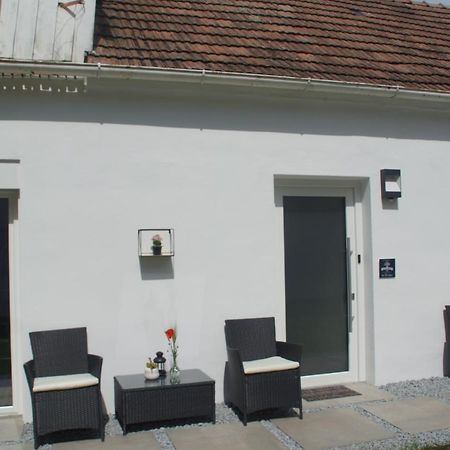 Kirschbluetenappartements Breitenbrunn  Dış mekan fotoğraf