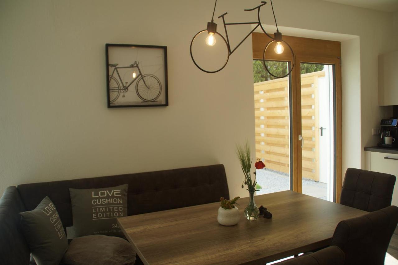 Kirschbluetenappartements Breitenbrunn  Dış mekan fotoğraf